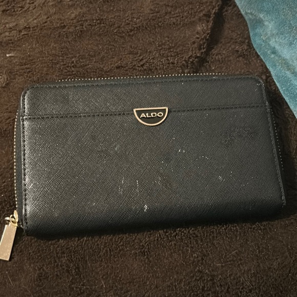 Aldo wallet - Picture 1 of 3